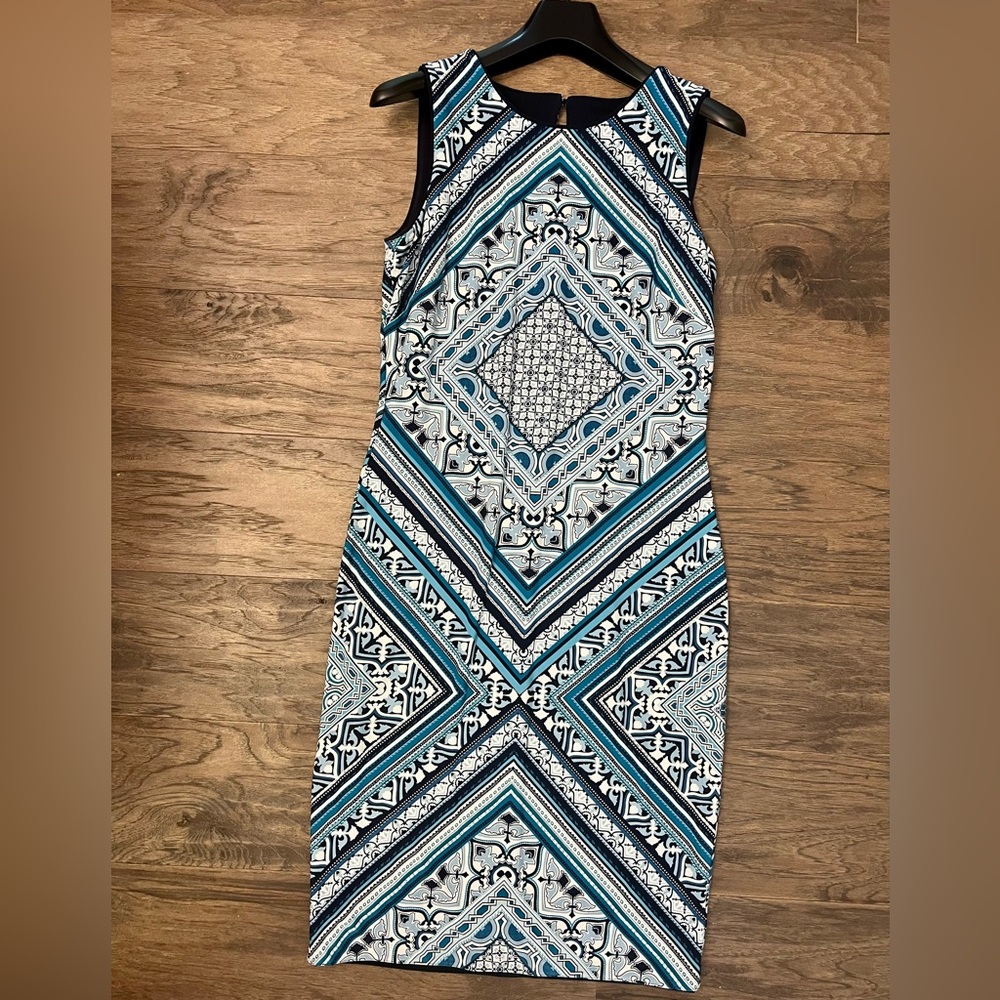 Reversible Geometric Blue and Black Sleeveless Dress